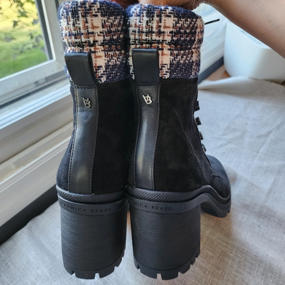 NWOT Veronica Beard Westport Water Resistant Black Suede Boots - Size 10 - Picture 5 of 14